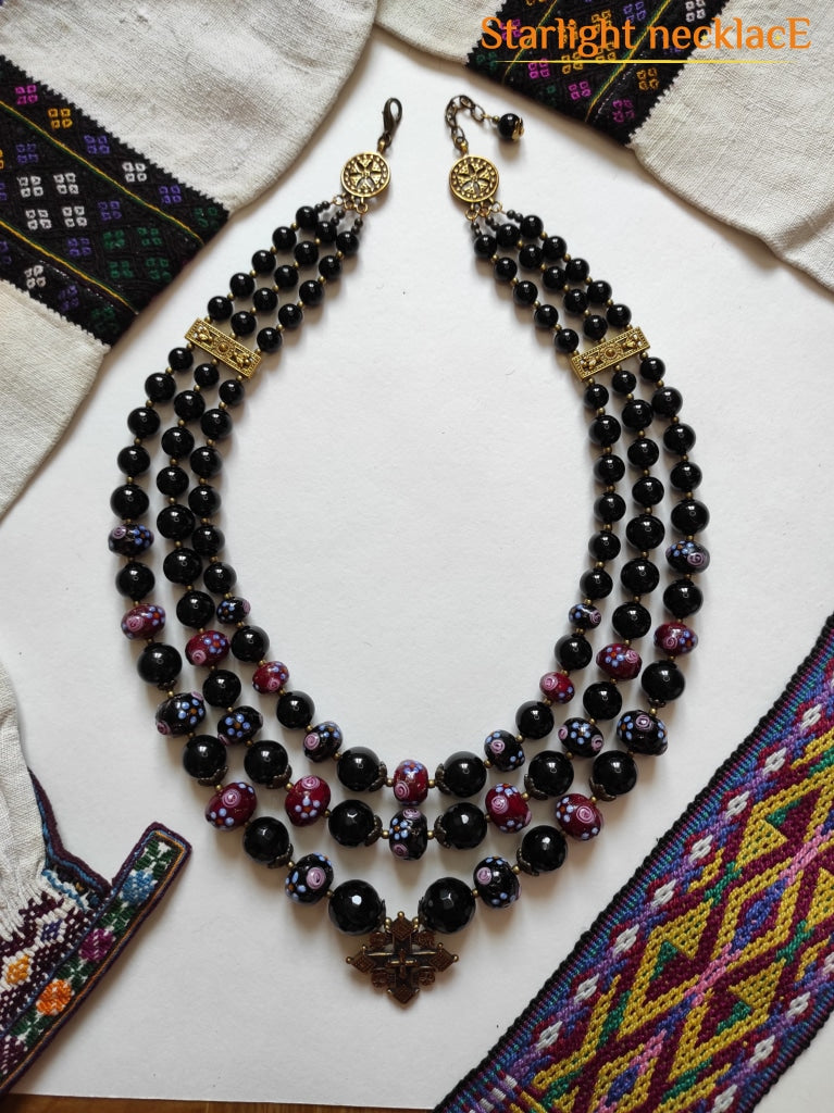 Necklace Zgarda Black Cherries From Glass Beads And Agate